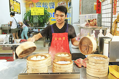 朝から外食！朝食専門店は台湾が誇る文化