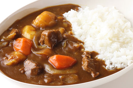 この時期、「一晩寝かせたカレー」はとっても危険！