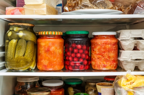 冷蔵庫内の食材の場所を決めれば、節電効果も？